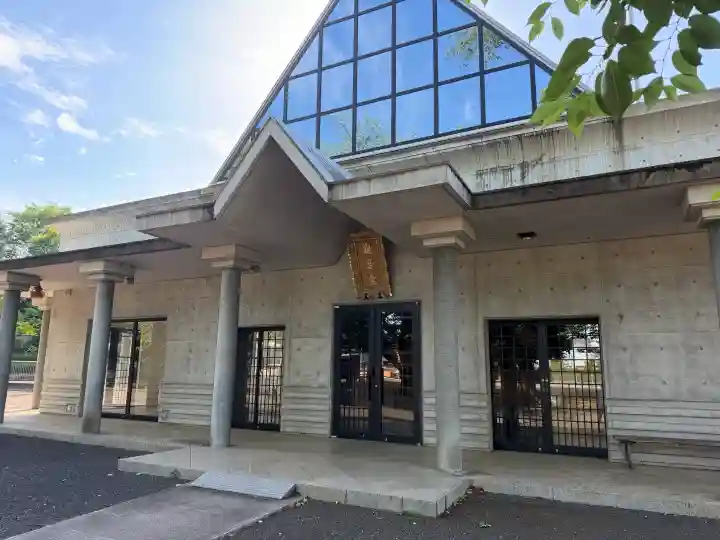 大應寺の{uncategorized: "未分類", other: "その他", undefined: "問題あり", building: "その他建物", grave: "お墓", sacred_gate: "鳥居", guardian: "狛犬", statue: "像", buddha: "仏像", history: "歴史", nature: "自然", garden: "庭園", animal: "動物", pagoda: "塔", temizu: "手水舎", mountain_gate: "山門・神門", sanctuary: "本殿・本堂", subordinate: "末社・摂社", art: "芸術", scenery: "景色", jizo: "地蔵", ema: "絵馬", goshuin: "御朱印", omikuji: "おみくじ", items: "授与品その他", amulet: "お守り", goshuincho: "御朱印帳", eats: "食事", festival: "お祭り", votive_dance: "神楽", shichigosan: "七五三参", wedding: "結婚式", experience: "体験その他", initially: "初詣", around: "周辺", anti_infection: "感染症対策"}