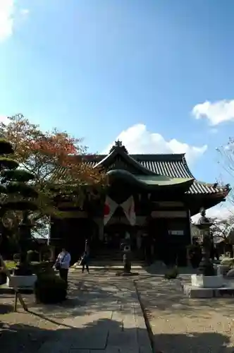 橘寺の本殿・本堂
