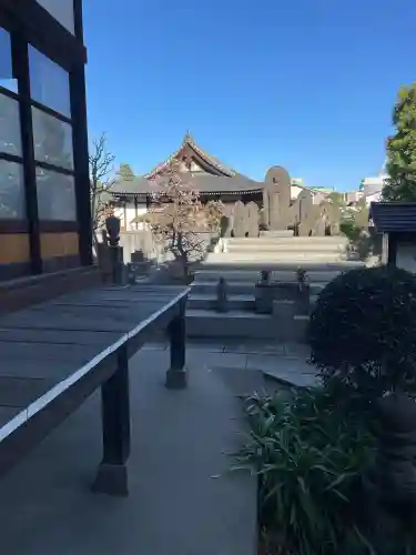 瑞泰寺の{uncategorized: "未分類", other: "その他", undefined: "問題あり", building: "その他建物", grave: "お墓", sacred_gate: "鳥居", guardian: "狛犬", statue: "像", buddha: "仏像", history: "歴史", nature: "自然", garden: "庭園", animal: "動物", pagoda: "塔", temizu: "手水舎", mountain_gate: "山門・神門", sanctuary: "本殿・本堂", subordinate: "末社・摂社", art: "芸術", scenery: "景色", jizo: "地蔵", ema: "絵馬", goshuin: "御朱印", omikuji: "おみくじ", items: "授与品その他", amulet: "お守り", goshuincho: "御朱印帳", eats: "食事", festival: "お祭り", votive_dance: "神楽", shichigosan: "七五三参", wedding: "結婚式", experience: "体験その他", initially: "初詣", around: "周辺", anti_infection: "感染症対策"}