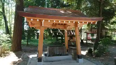 三ケ尻八幡神社の手水舎