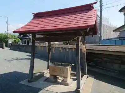 金山神社の手水舎