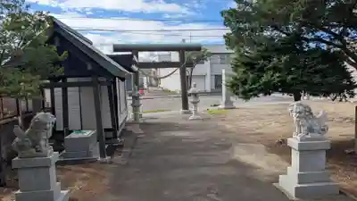 上白石神社の庭園