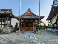 宝生寺の本殿・本堂