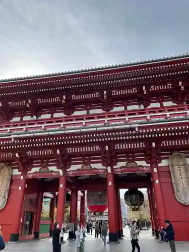 浅草寺の山門