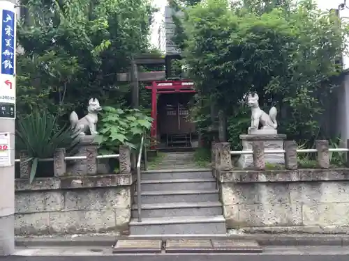 大山稲荷神社の狛犬