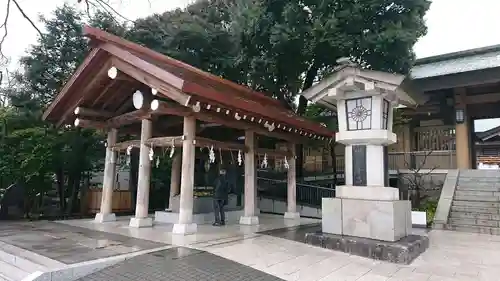 東郷神社の手水舎