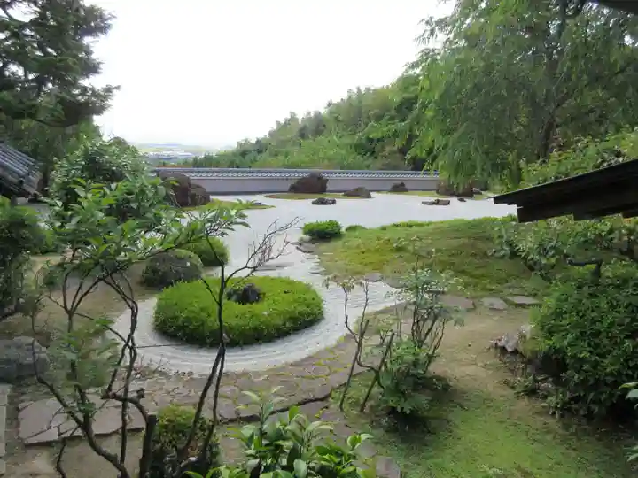 正法寺の庭園