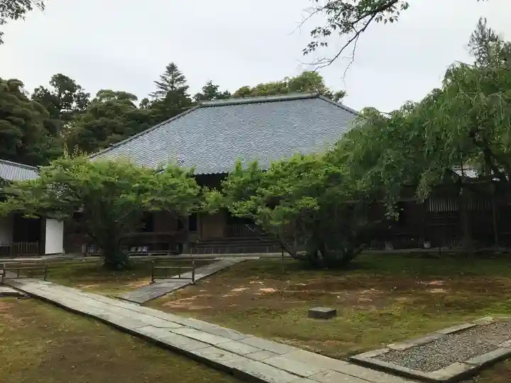 瀧谷寺の本殿・本堂