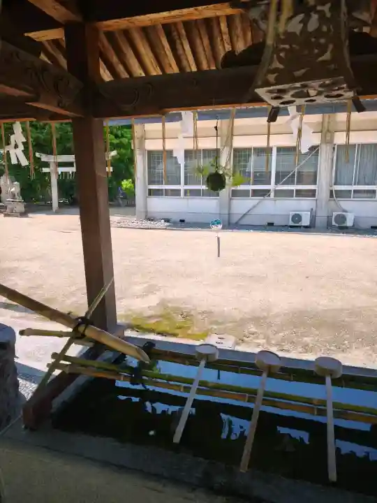 山北八幡神社の{uncategorized: "未分類", other: "その他", undefined: "問題あり", building: "その他建物", grave: "お墓", sacred_gate: "鳥居", guardian: "狛犬", statue: "像", buddha: "仏像", history: "歴史", nature: "自然", garden: "庭園", animal: "動物", pagoda: "塔", temizu: "手水舎", mountain_gate: "山門・神門", sanctuary: "本殿・本堂", subordinate: "末社・摂社", art: "芸術", scenery: "景色", jizo: "地蔵", ema: "絵馬", goshuin: "御朱印", omikuji: "おみくじ", items: "授与品その他", amulet: "お守り", goshuincho: "御朱印帳", eats: "食事", festival: "お祭り", votive_dance: "神楽", shichigosan: "七五三参", wedding: "結婚式", experience: "体験その他", initially: "初詣", around: "周辺", anti_infection: "感染症対策"}
