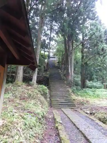 佐毘賣山神社（佐毘売山神社）の建物その他