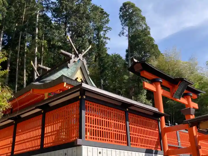 天野八幡神社の本殿・本堂