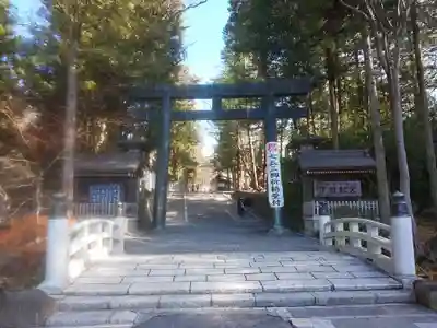 諏訪大社下社秋宮(長野県)