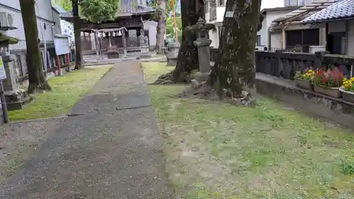 秋葉神社の庭園
