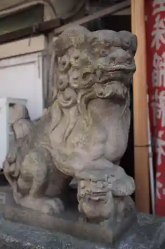 宝珠稲荷神社の狛犬