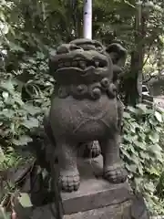 西久保八幡神社の狛犬