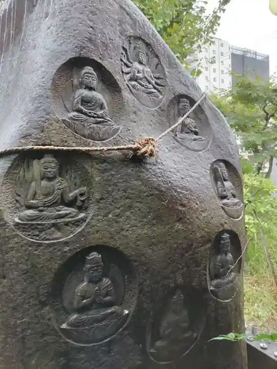 八王子成田山傳法院の仏像