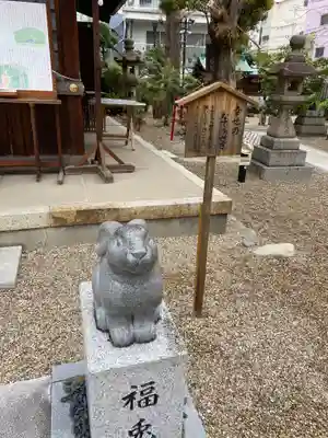 三輪神社の狛犬