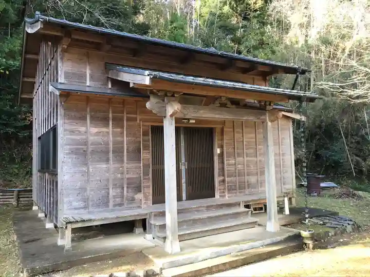 薬師堂の本殿・本堂