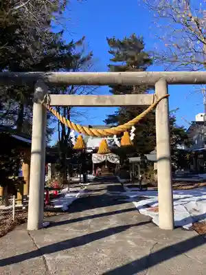 帯広三吉神社の鳥居