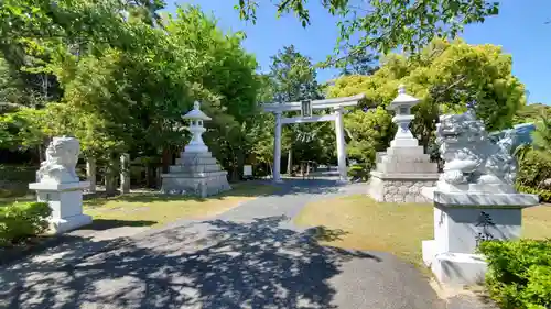 桜ヶ池池宮神社の鳥居