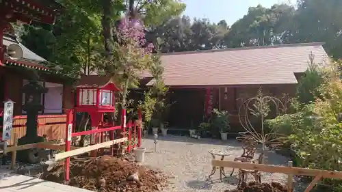 加紫久利神社の建物その他