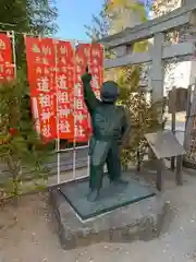 亀有香取神社の像