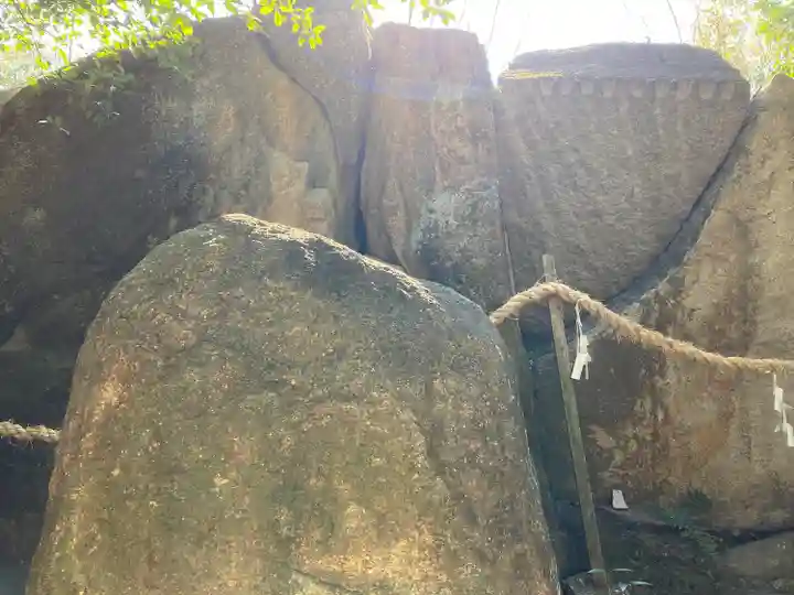 越木岩神社(兵庫県)