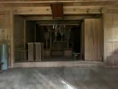 龍岳神社の本殿・本堂