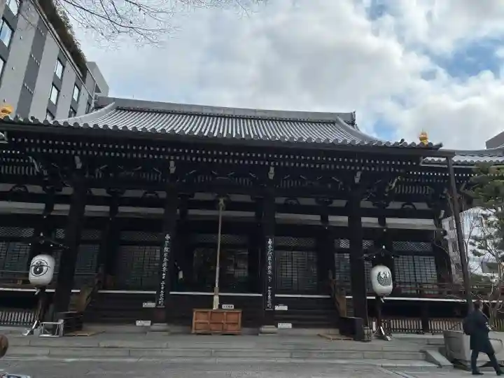 本能寺の{uncategorized: "未分類", other: "その他", undefined: "問題あり", building: "その他建物", grave: "お墓", sacred_gate: "鳥居", guardian: "狛犬", statue: "像", buddha: "仏像", history: "歴史", nature: "自然", garden: "庭園", animal: "動物", pagoda: "塔", temizu: "手水舎", mountain_gate: "山門・神門", sanctuary: "本殿・本堂", subordinate: "末社・摂社", art: "芸術", scenery: "景色", jizo: "地蔵", ema: "絵馬", goshuin: "御朱印", omikuji: "おみくじ", items: "授与品その他", amulet: "お守り", goshuincho: "御朱印帳", eats: "食事", festival: "お祭り", votive_dance: "神楽", shichigosan: "七五三参", wedding: "結婚式", experience: "体験その他", initially: "初詣", around: "周辺", anti_infection: "感染症対策"}