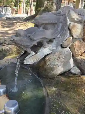 諏訪大社下社秋宮(長野県)