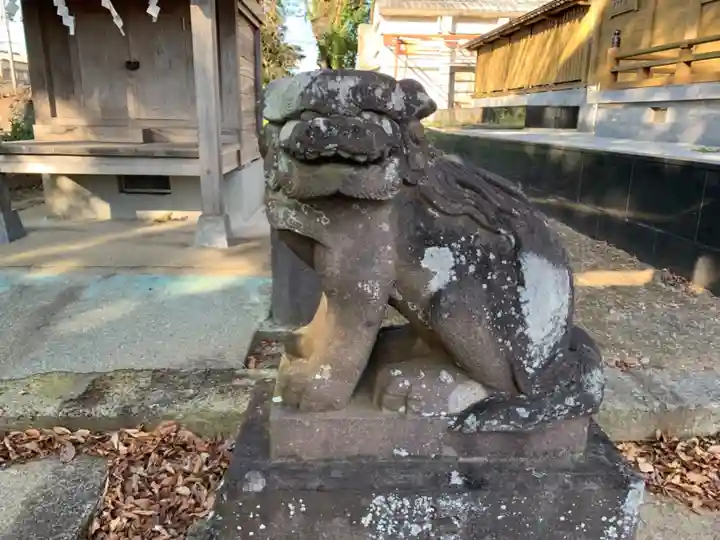 八幡神社の狛犬