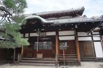 通妙寺の本殿