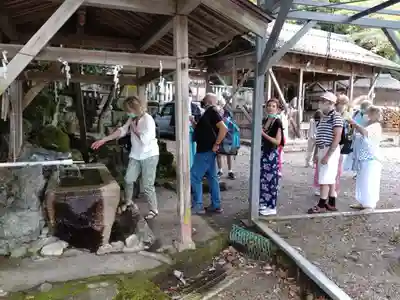 天鷹神社の手水舎