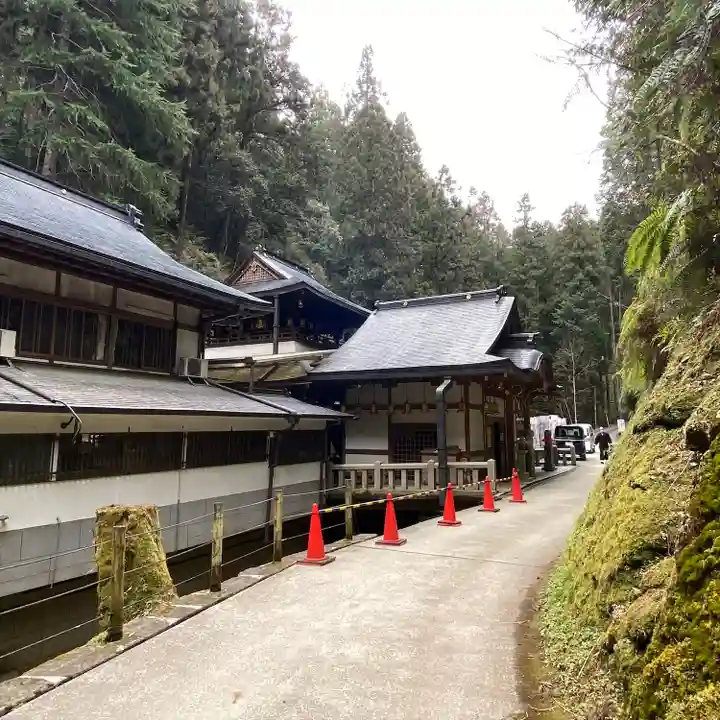 脳天大神龍王院(奈良県)