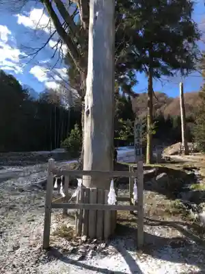 諏訪大社上社前宮のその他建物