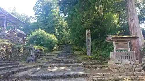 平泉寺白山神社の建物その他