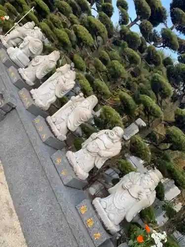 法花寺の像