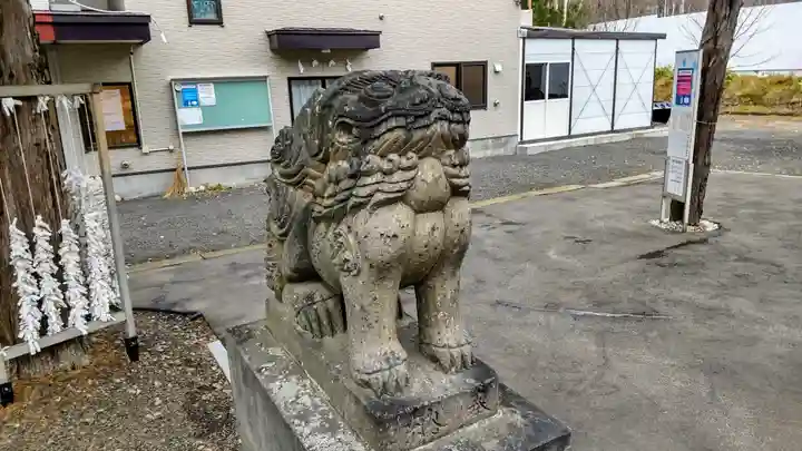 石山神社の狛犬