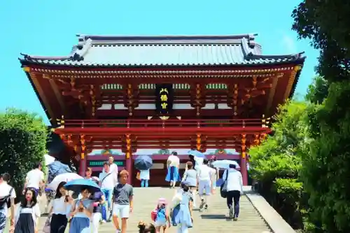 鶴岡八幡宮の山門