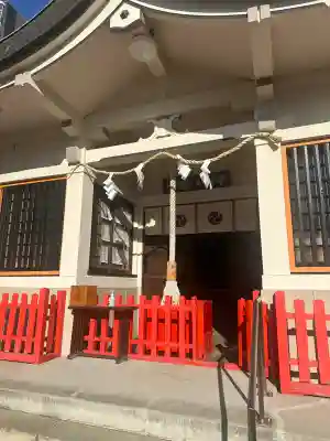 中村八幡神社の{uncategorized: "未分類", other: "その他", undefined: "問題あり", building: "その他建物", grave: "お墓", sacred_gate: "鳥居", guardian: "狛犬", statue: "像", buddha: "仏像", history: "歴史", nature: "自然", garden: "庭園", animal: "動物", pagoda: "塔", temizu: "手水舎", mountain_gate: "山門・神門", sanctuary: "本殿・本堂", subordinate: "末社・摂社", art: "芸術", scenery: "景色", jizo: "地蔵", ema: "絵馬", goshuin: "御朱印", omikuji: "おみくじ", items: "授与品その他", amulet: "お守り", goshuincho: "御朱印帳", eats: "食事", festival: "お祭り", votive_dance: "神楽", shichigosan: "七五三参", wedding: "結婚式", experience: "体験その他", initially: "初詣", around: "周辺", anti_infection: "感染症対策"}