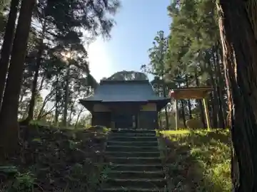熊野神社の本殿・本堂