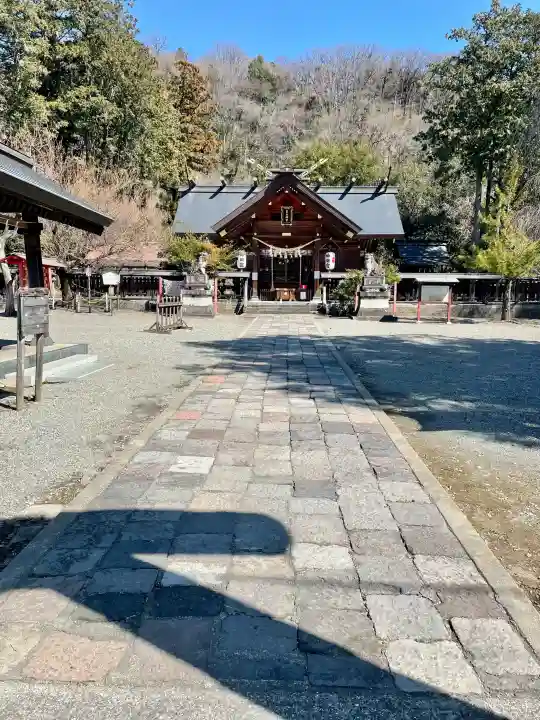 大間々神明宮の{uncategorized: "未分類", other: "その他", undefined: "問題あり", building: "その他建物", grave: "お墓", sacred_gate: "鳥居", guardian: "狛犬", statue: "像", buddha: "仏像", history: "歴史", nature: "自然", garden: "庭園", animal: "動物", pagoda: "塔", temizu: "手水舎", mountain_gate: "山門・神門", sanctuary: "本殿・本堂", subordinate: "末社・摂社", art: "芸術", scenery: "景色", jizo: "地蔵", ema: "絵馬", goshuin: "御朱印", omikuji: "おみくじ", items: "授与品その他", amulet: "お守り", goshuincho: "御朱印帳", eats: "食事", festival: "お祭り", votive_dance: "神楽", shichigosan: "七五三参", wedding: "結婚式", experience: "体験その他", initially: "初詣", around: "周辺", anti_infection: "感染症対策"}