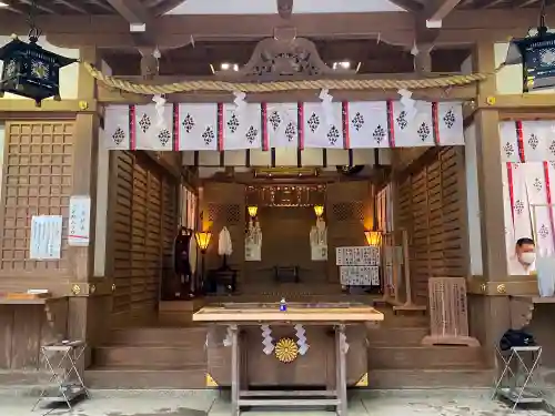 狭井坐大神荒魂神社(狭井神社)の本殿・本堂