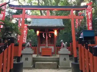 六甲八幡神社の末社・摂社