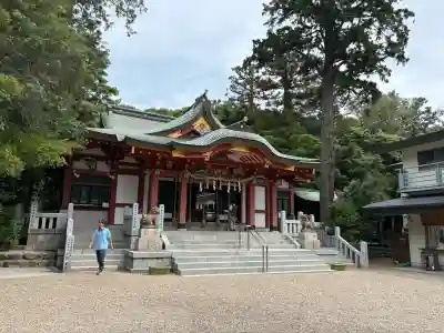 越木岩神社の{uncategorized: "未分類", other: "その他", undefined: "問題あり", building: "その他建物", grave: "お墓", sacred_gate: "鳥居", guardian: "狛犬", statue: "像", buddha: "仏像", history: "歴史", nature: "自然", garden: "庭園", animal: "動物", pagoda: "塔", temizu: "手水舎", mountain_gate: "山門・神門", sanctuary: "本殿・本堂", subordinate: "末社・摂社", art: "芸術", scenery: "景色", jizo: "地蔵", ema: "絵馬", goshuin: "御朱印", omikuji: "おみくじ", items: "授与品その他", amulet: "お守り", goshuincho: "御朱印帳", eats: "食事", festival: "お祭り", votive_dance: "神楽", shichigosan: "七五三参", wedding: "結婚式", experience: "体験その他", initially: "初詣", around: "周辺", anti_infection: "感染症対策"}