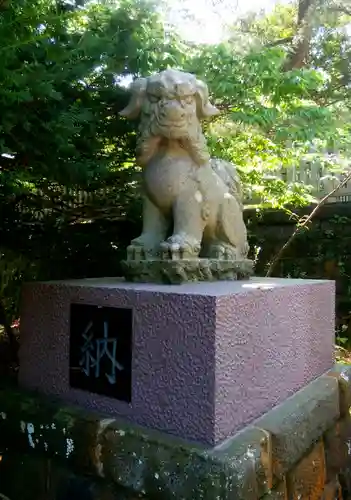 室蘭八幡宮の狛犬