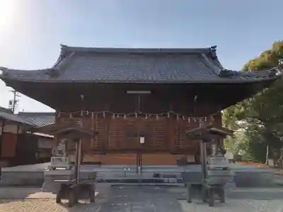 新田白山神社の本殿・本堂