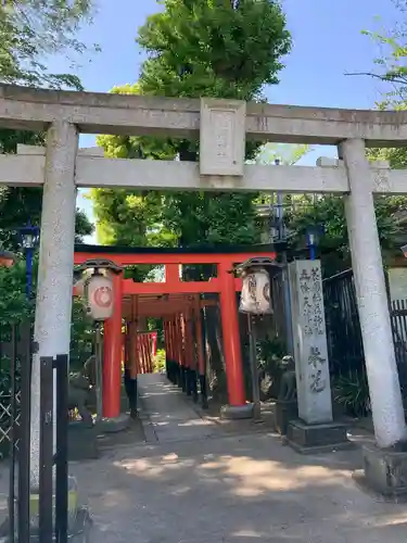 花園稲荷神社の鳥居