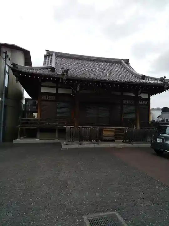 多聞院の本殿・本堂