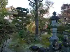 新薬師寺の建物その他